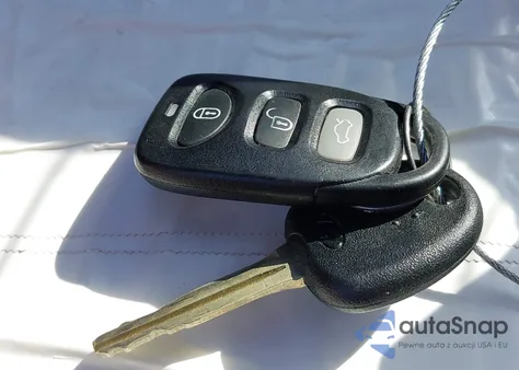 2020 Hyundai Elantra Sel z USA, uszkodzony, nr VIN KMHD84LF9LU921661